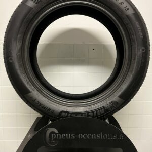 PNEU 225/55 R18 102V